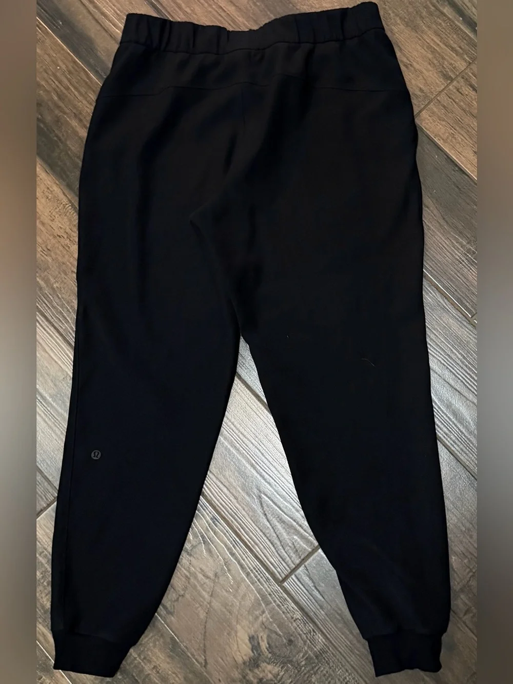 Lululemon On The Fly Jogger Sz 10